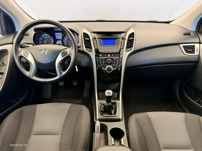 Hyundai i30 4