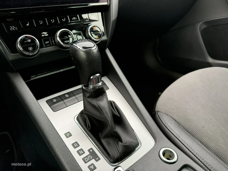 Skoda Octavia III 26