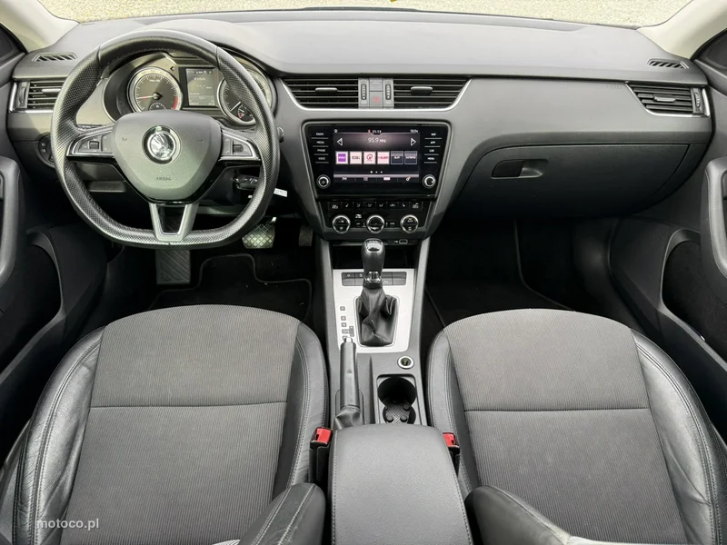 Skoda Octavia III 4