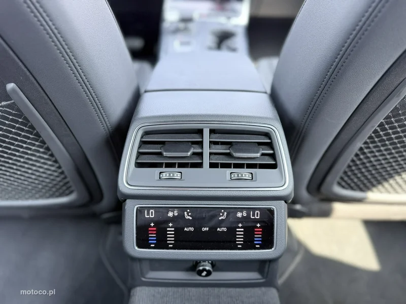 Audi A6 C8 25