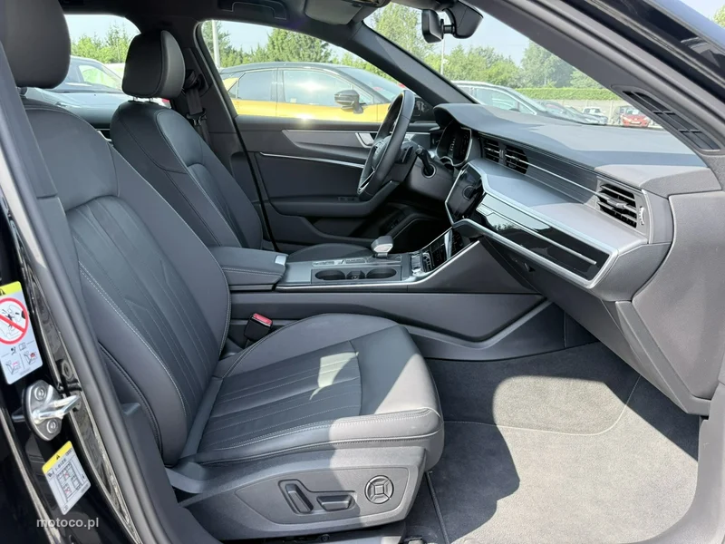 Audi A6 C8 29