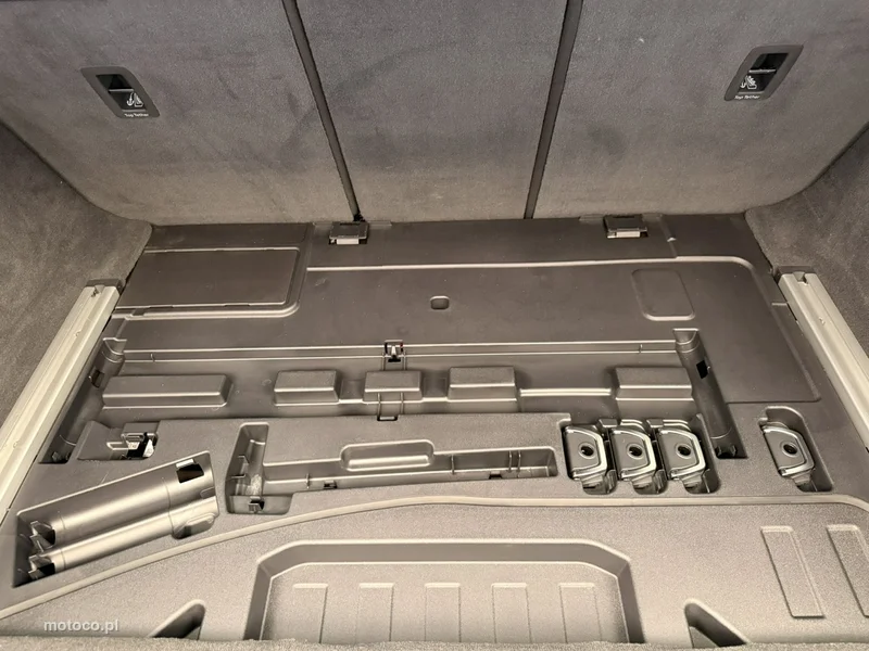 Audi A6 C8 40