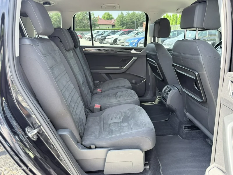 Volkswagen Touran 5T 14