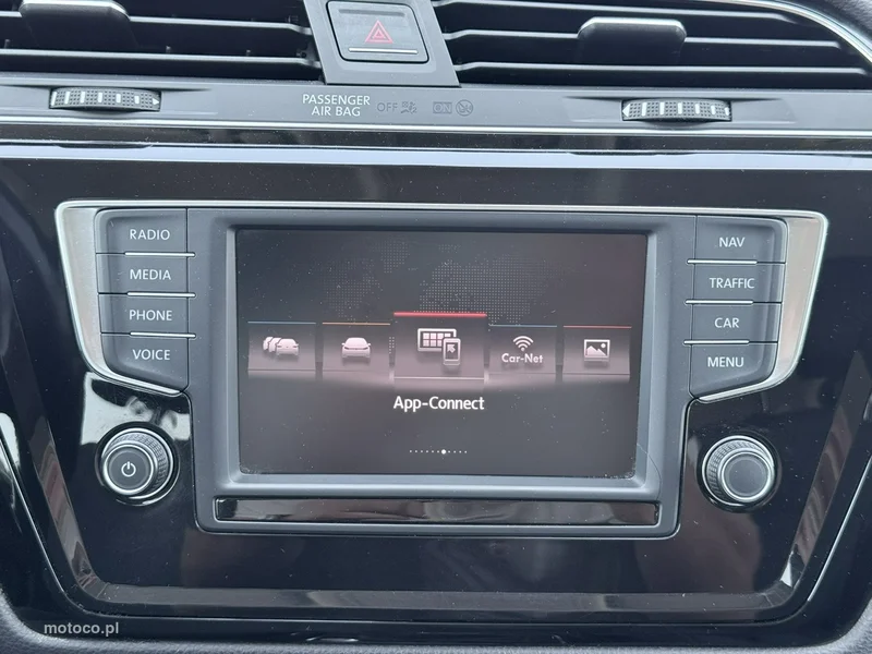 Volkswagen Touran 5T 27