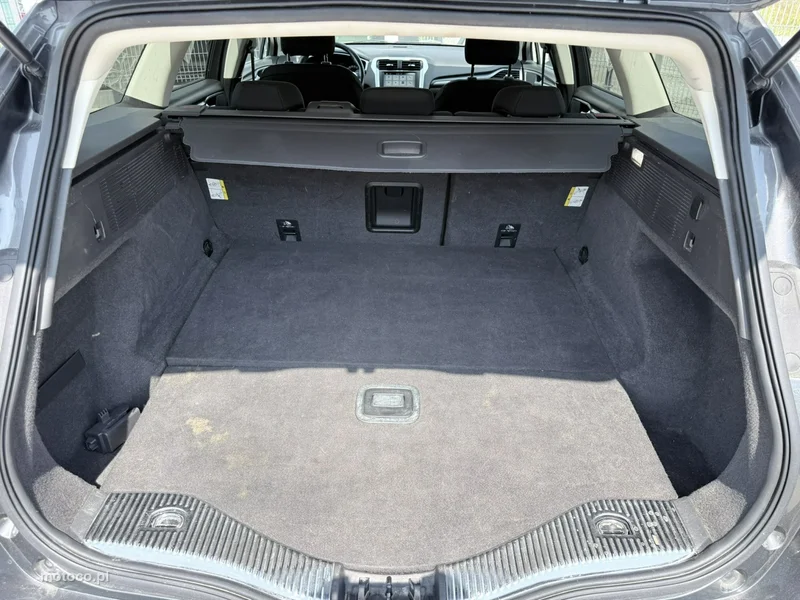 Ford Mondeo V 25