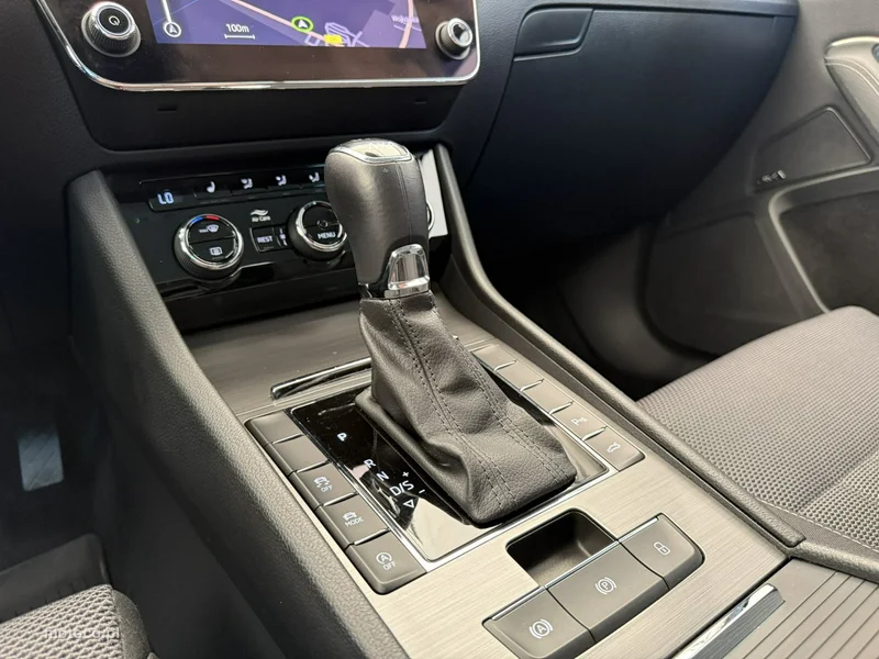 Skoda Superb III 18