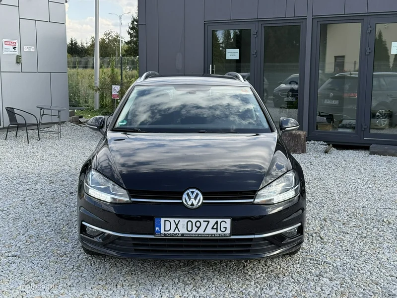 Volkswagen Golf Variant 2