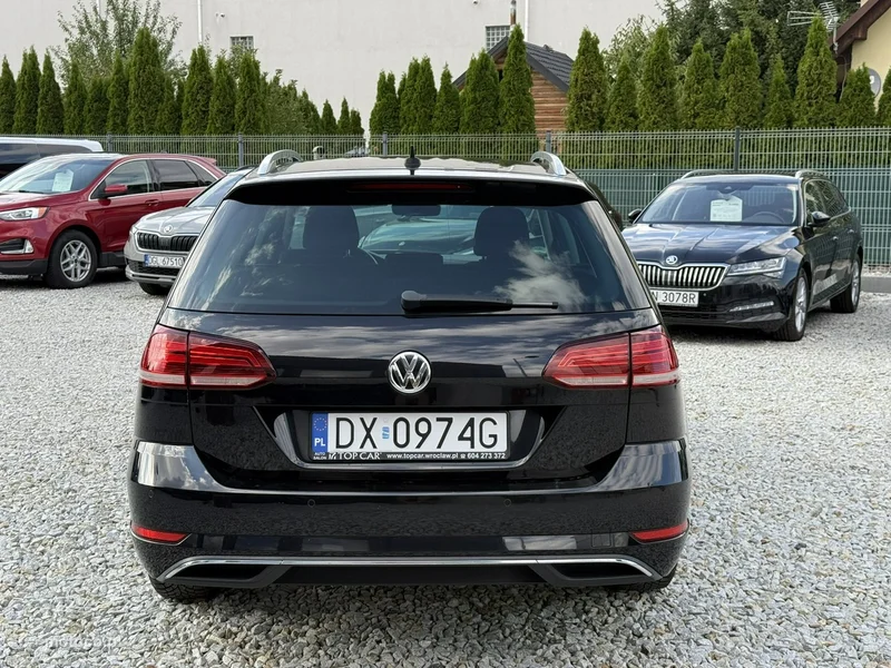 Volkswagen Golf Variant 8