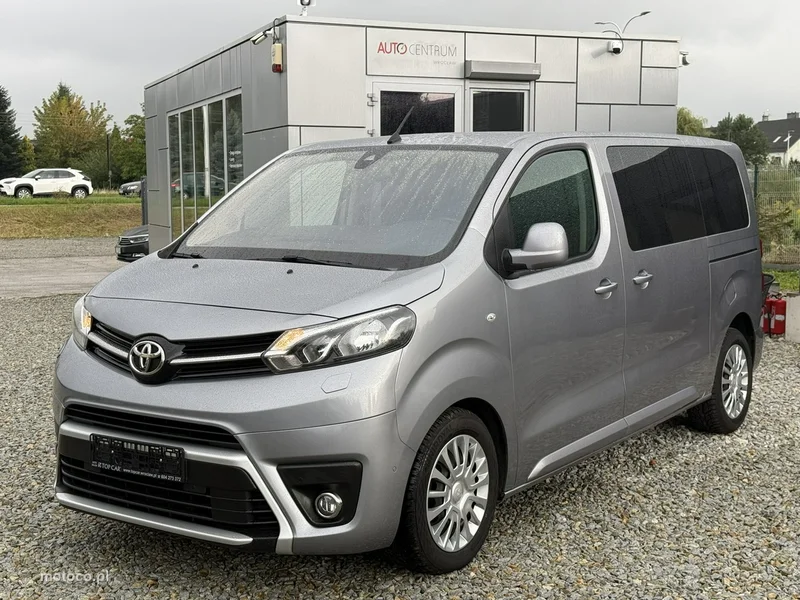 Toyota Proace (Verso)