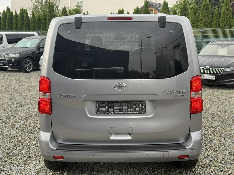 Toyota Proace (Verso) 8
