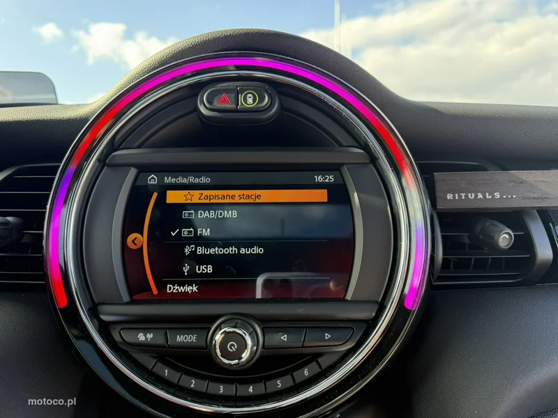 MINI Cooper 24
