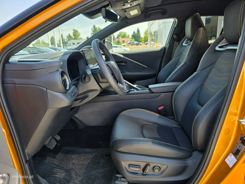 Toyota C-HR II 11