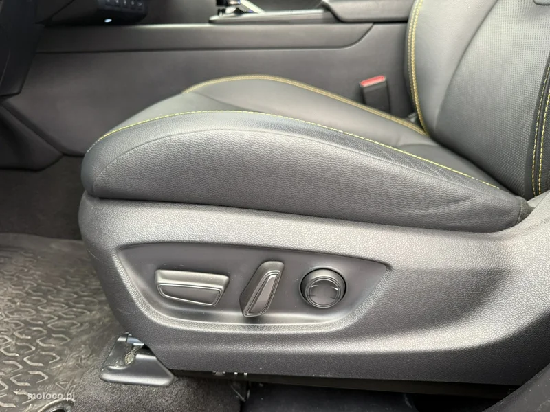 Toyota C-HR II 13