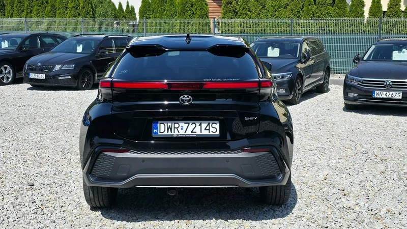 Toyota C-HR II 8