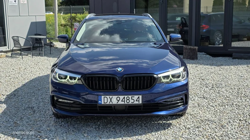 BMW Seria 5 G30 518 2