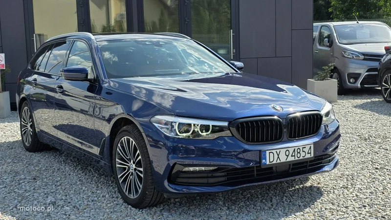 BMW Seria 5 G30 518 3
