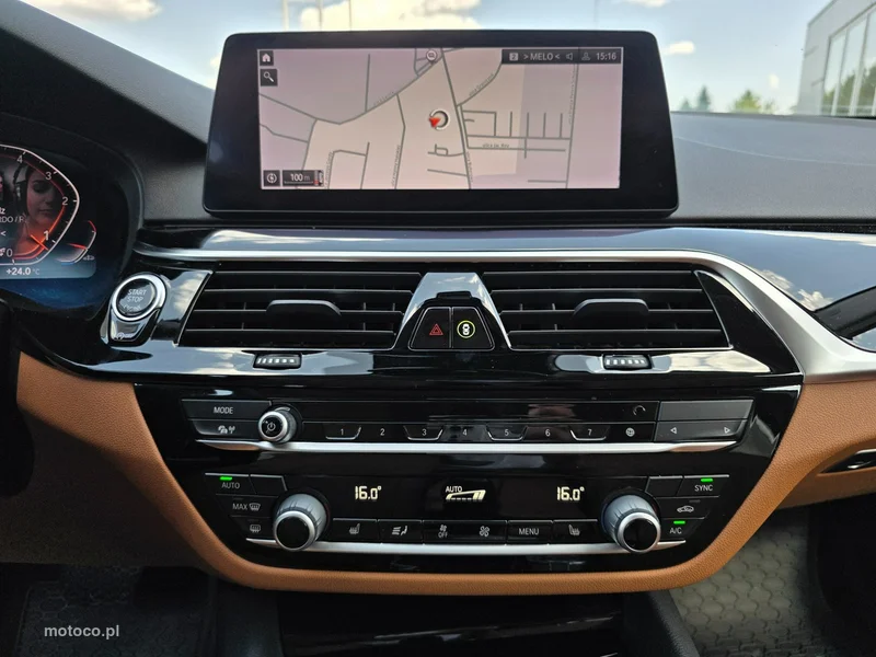 BMW Seria 5 G30 518 28