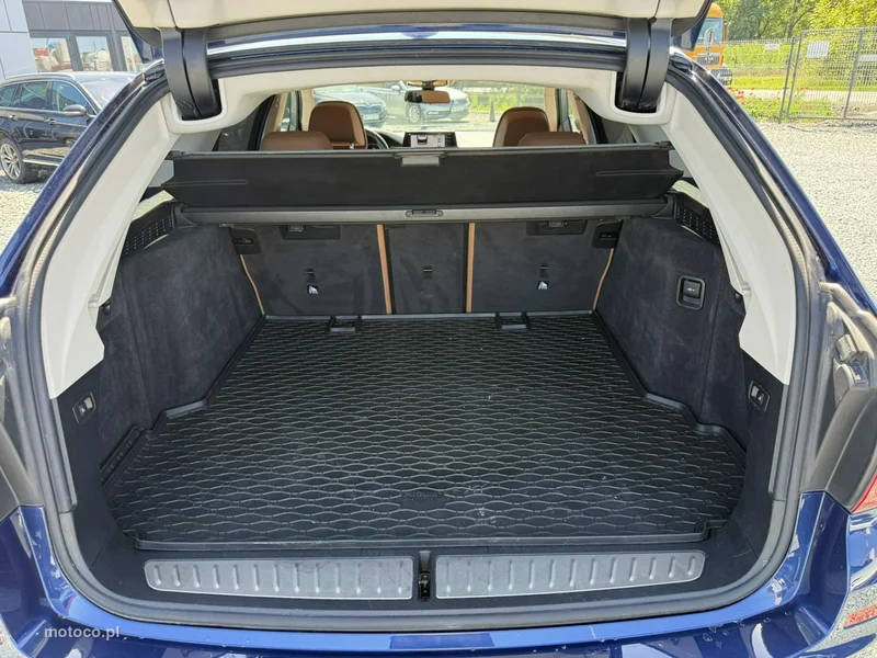 BMW Seria 5 G30 518 47
