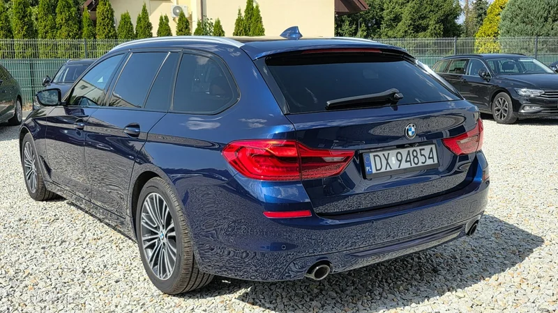 BMW Seria 5 G30 518 7