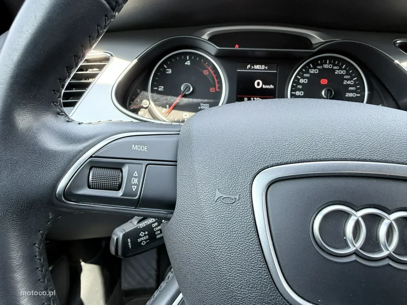 Audi A4 B8 22