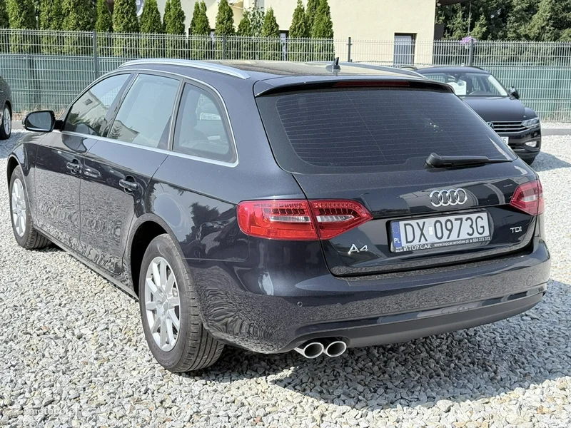 Audi A4 B8 8