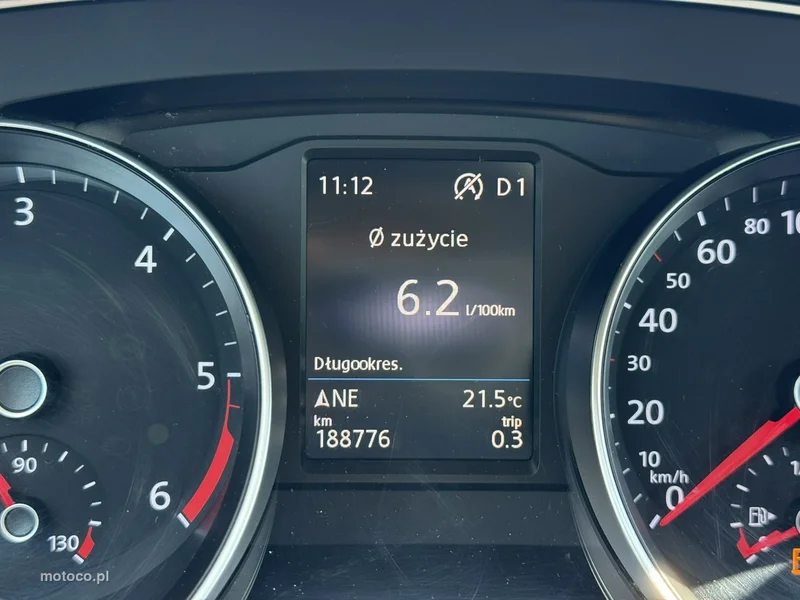 Volkswagen Passat Variant B8 22