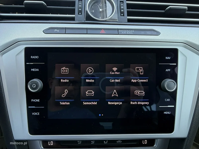 Volkswagen Passat Variant B8 26