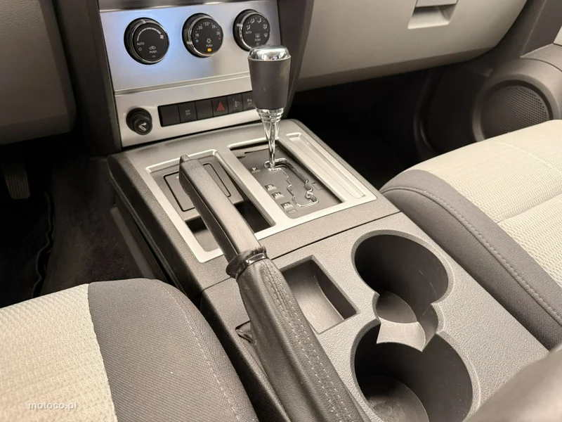 Dodge Nitro 22