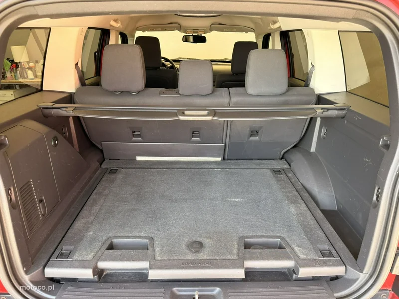 Dodge Nitro 27