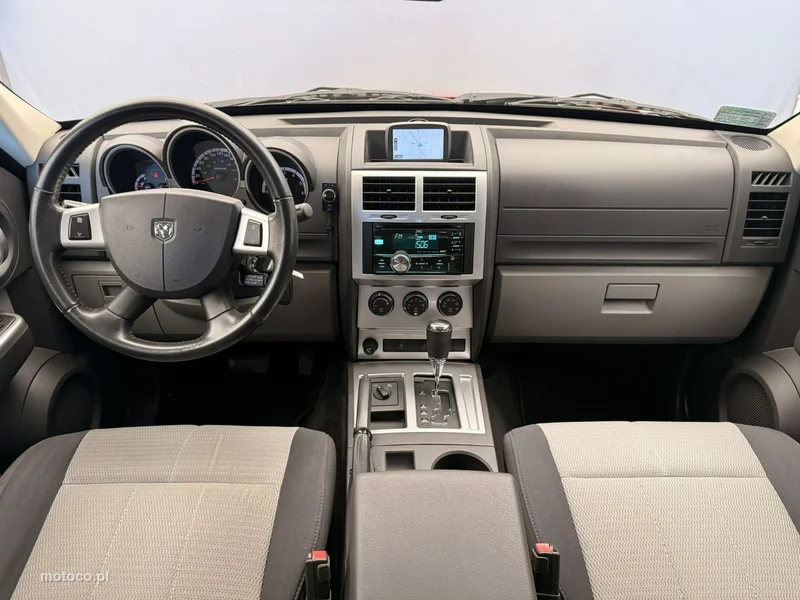 Dodge Nitro 4