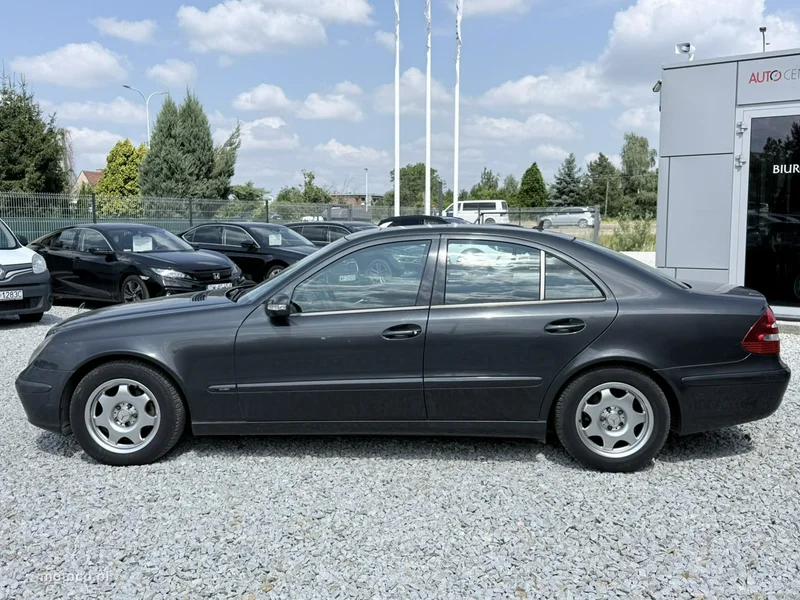 Mercedes-Benz Klasa E W211 E 220 6