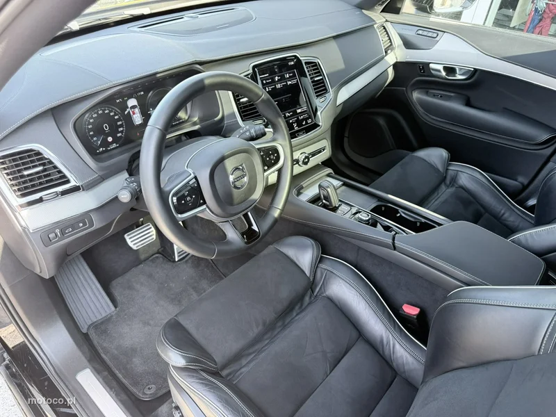 Volvo XC 90 12