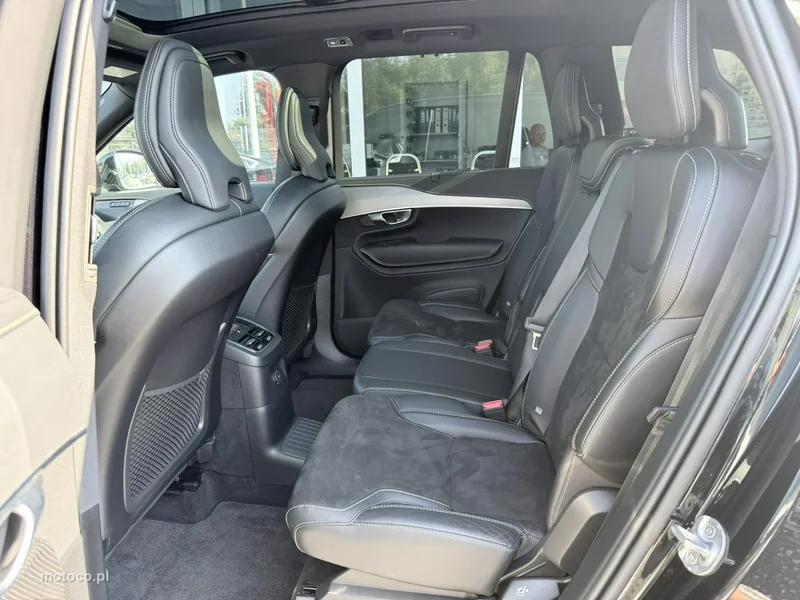 Volvo XC 90 13
