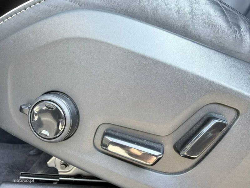 Volvo XC 90 21
