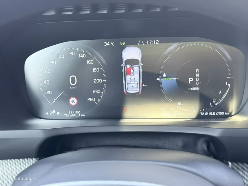 Volvo XC 90 23