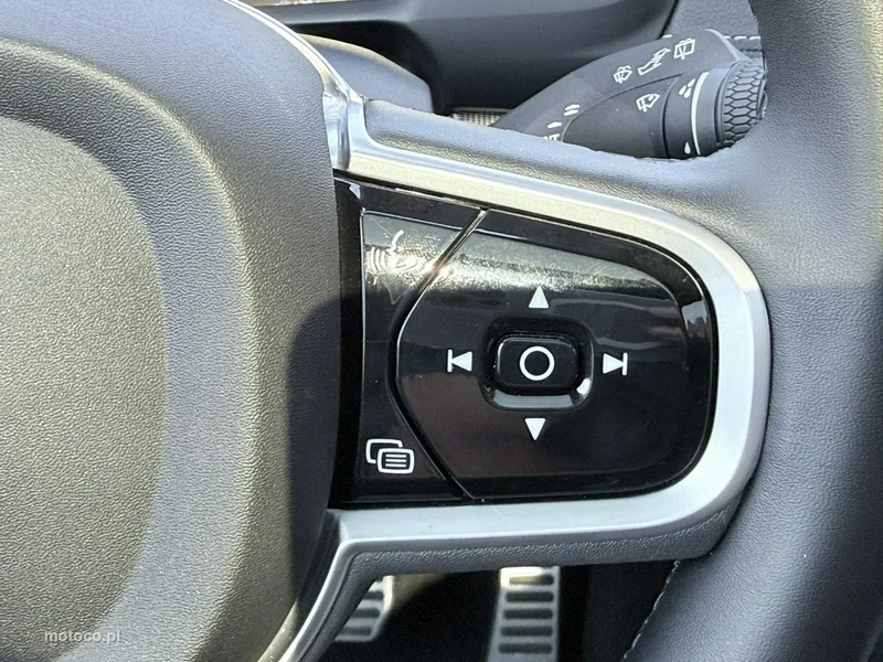 Volvo XC 90 24
