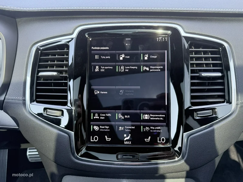 Volvo XC 90 29