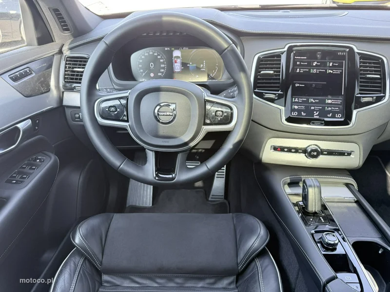 Volvo XC 90 4