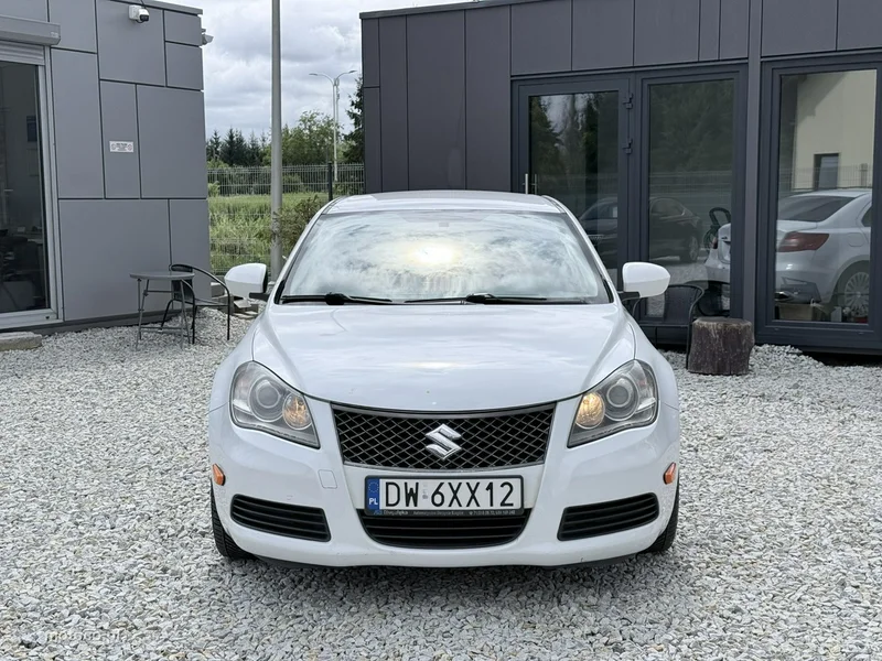 Suzuki Kizashi 2