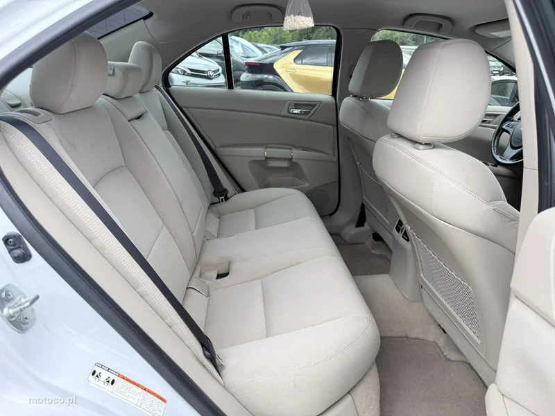 Suzuki Kizashi 13