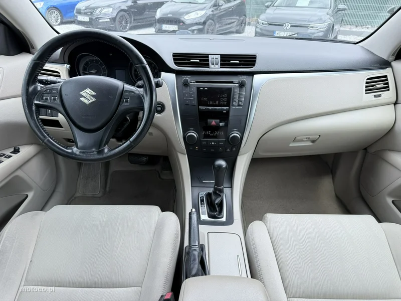Suzuki Kizashi 4
