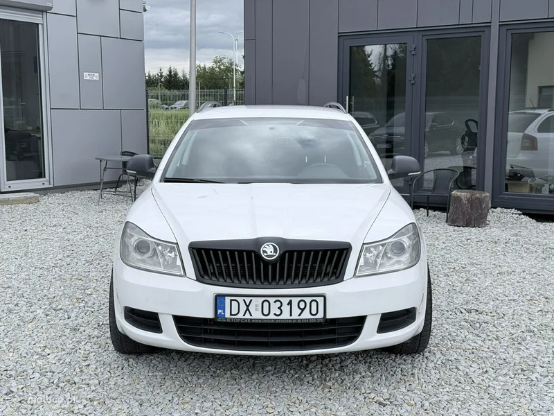 Skoda Octavia II 2