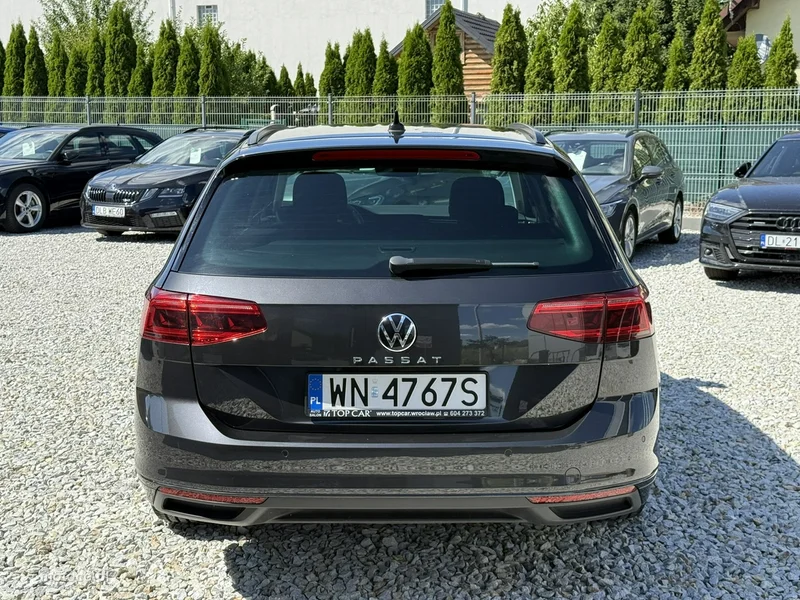 Volkswagen Passat Variant B8 9