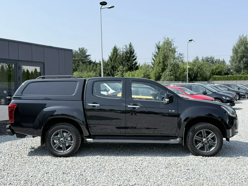 Isuzu D-Max 12