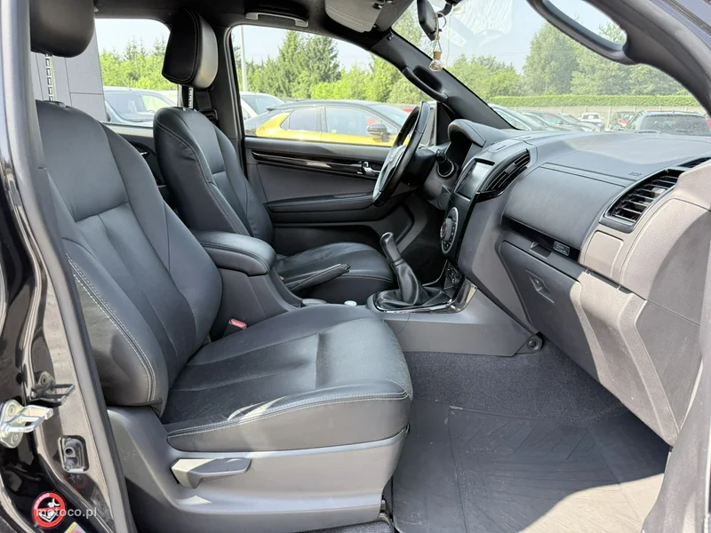 Isuzu D-Max 16