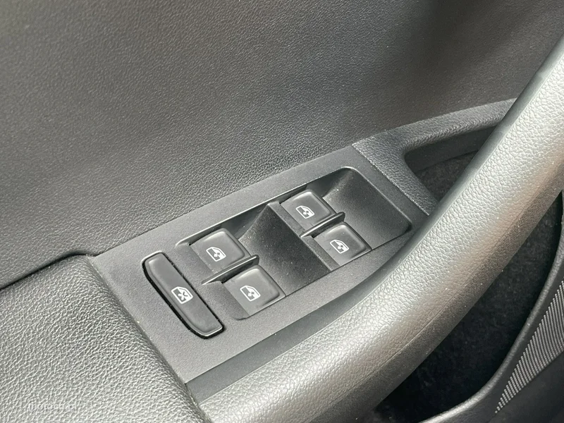 Skoda Octavia III 14