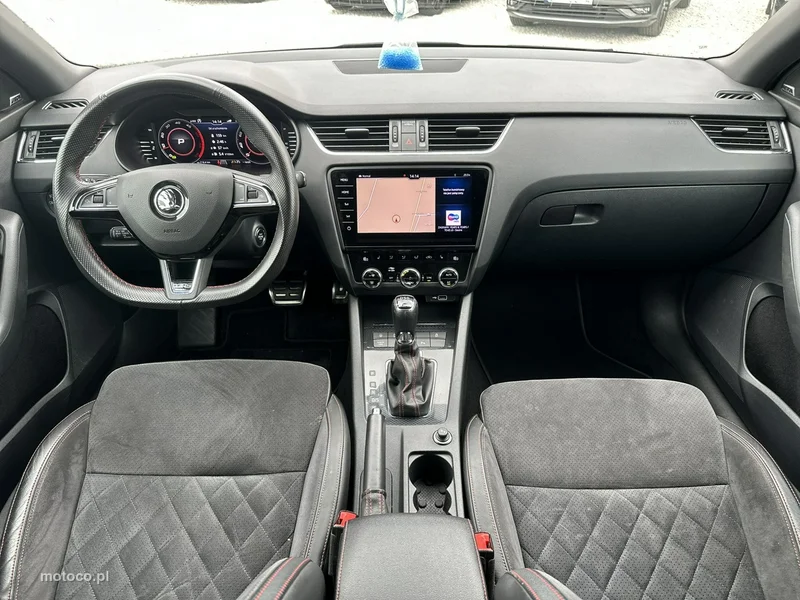 Skoda Octavia III 4