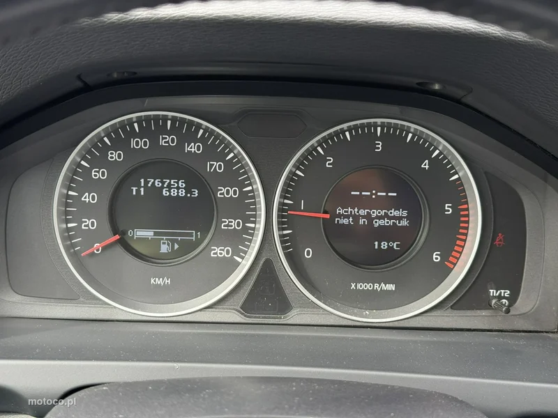 Volvo V60 17