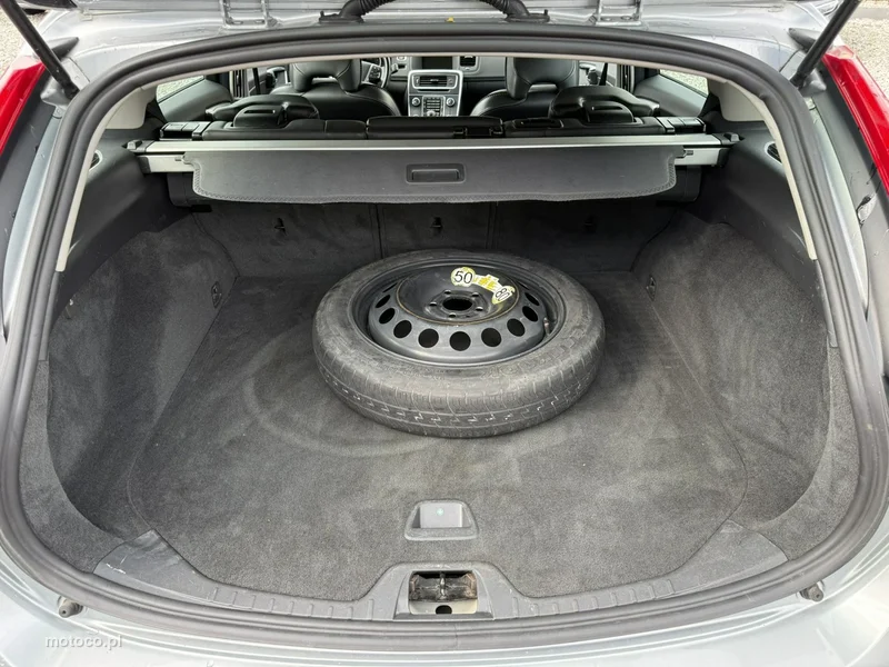 Volvo V60 27