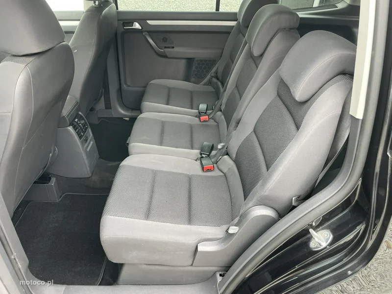 Volkswagen Touran 1T 13